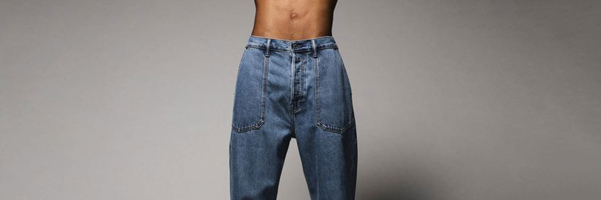 Jeans a vita alta da uomo